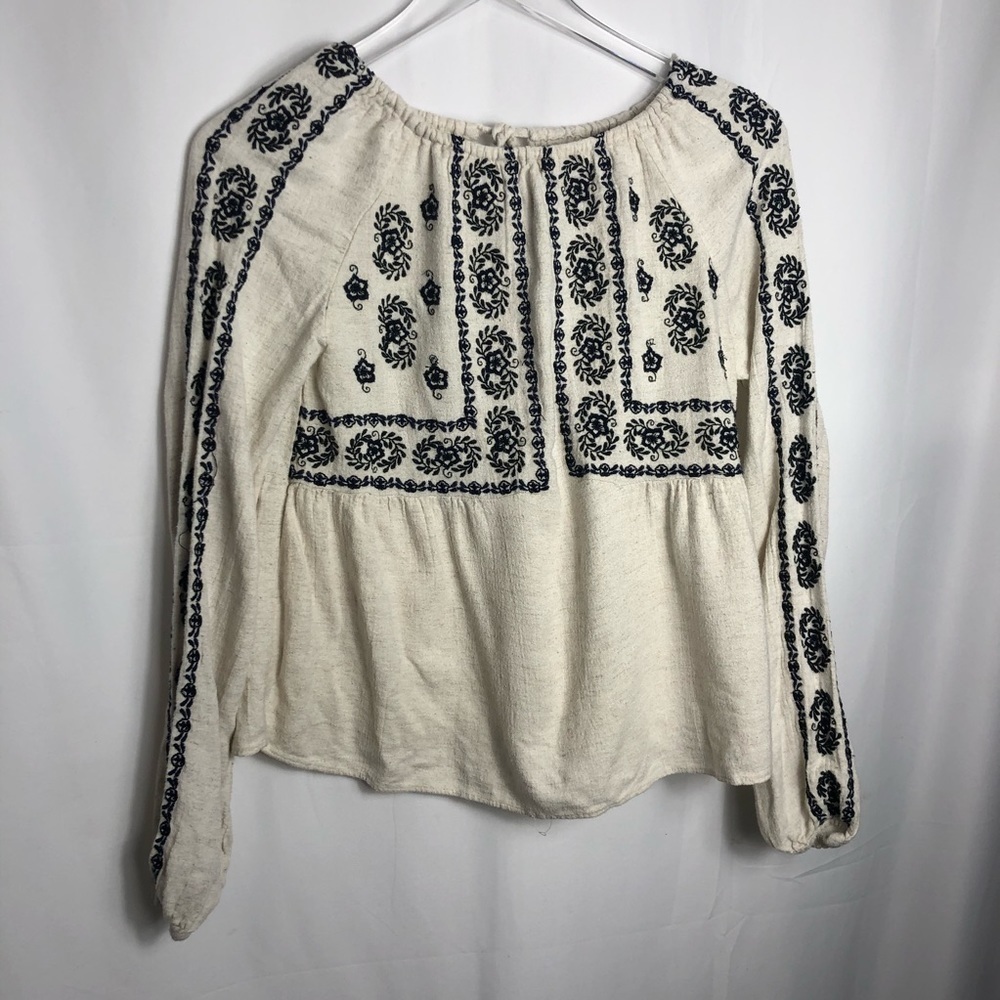 Zara TRAFALUC embrodred top size xs 0546
